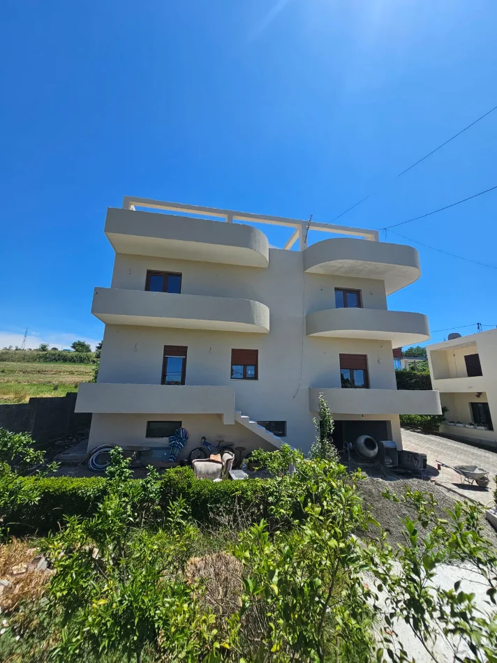 Durres, shitet Vile Vile 3 Katshe Kati 4, 580 m² 490.000 € 