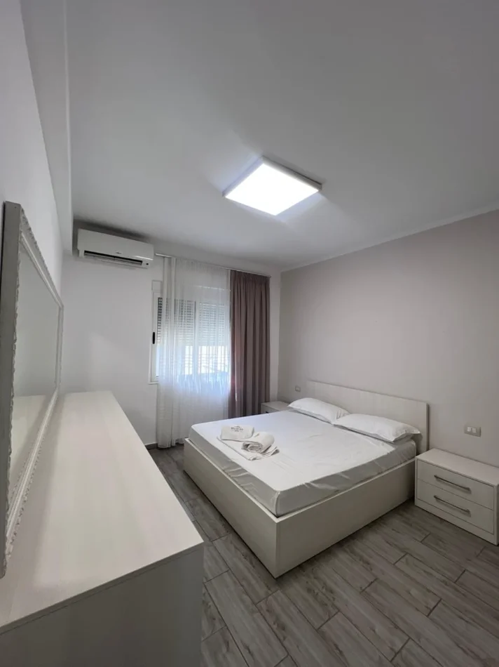 Durres, jepet me qera apartament 1+1+Aneks Kati 3, 75 m² 700 € 