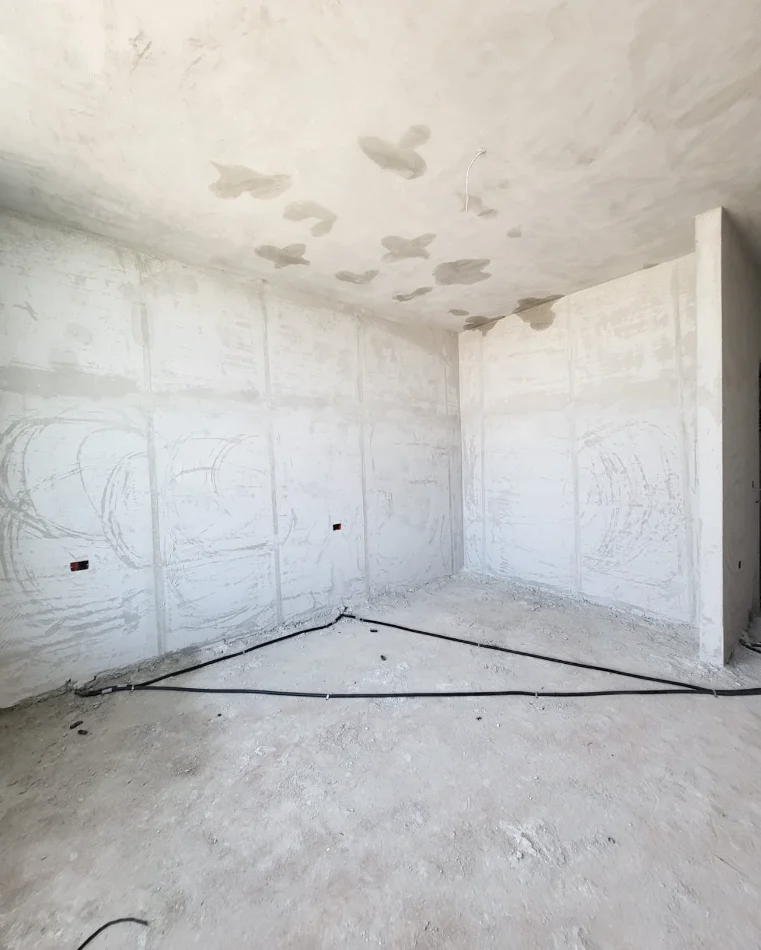 Tirane, shitet apartament 2+1+Ballkon Kati 2, 117 m² 180.000 € (Bulevardi i Ri)