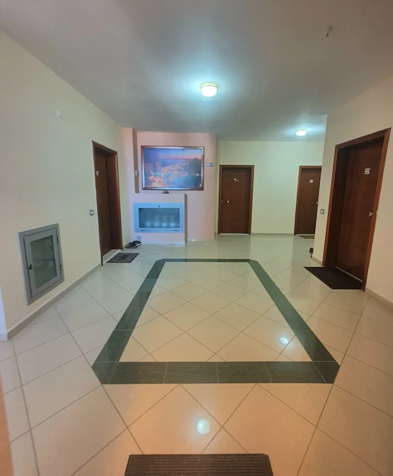 Durres, shitet apartament 1+1+Aneks+Ballkon Kati 3, 92 m² 95.000 € 