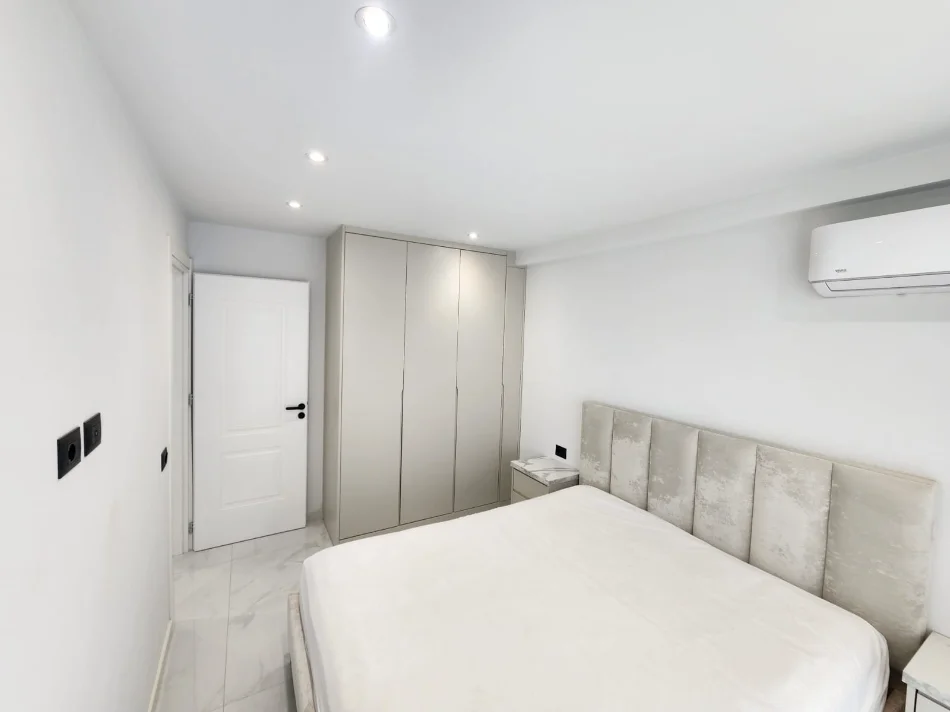 Durres, jepet me qera apartament 1+1+Aneks+Ballkon Kati 1, 60 m² 350 € 