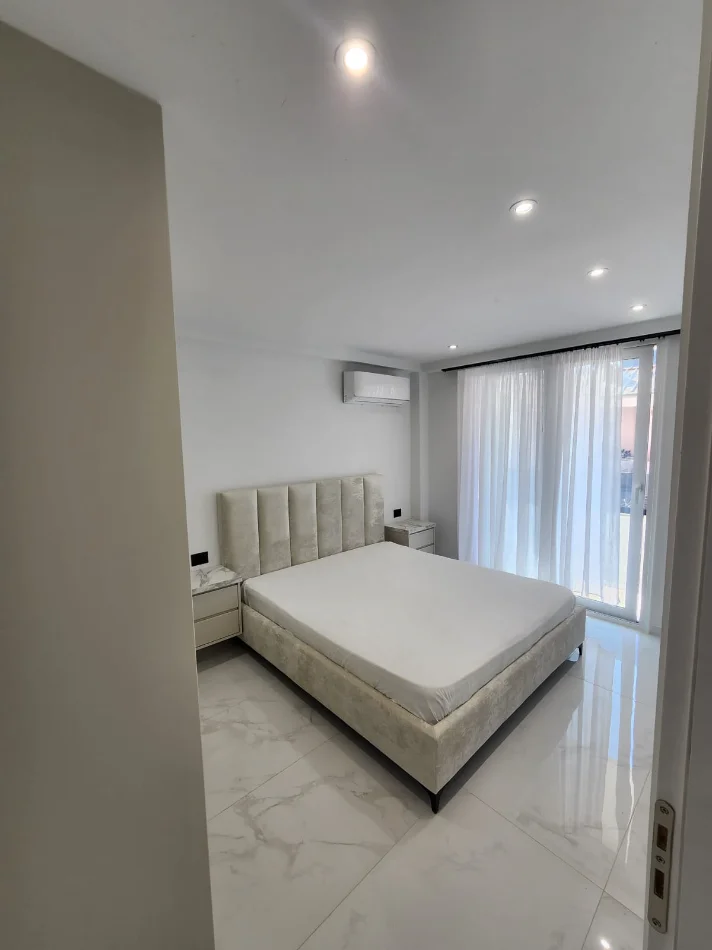Durres, jepet me qera apartament 1+1+Aneks+Ballkon Kati 1, 60 m² 350 € 