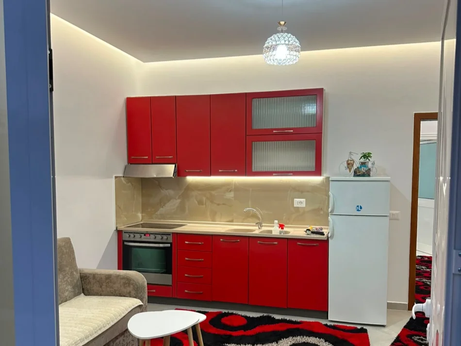 Durres, jepet me qera apartament 1+1+Aneks+Ballkon Kati 1, 60 m² 285 € 