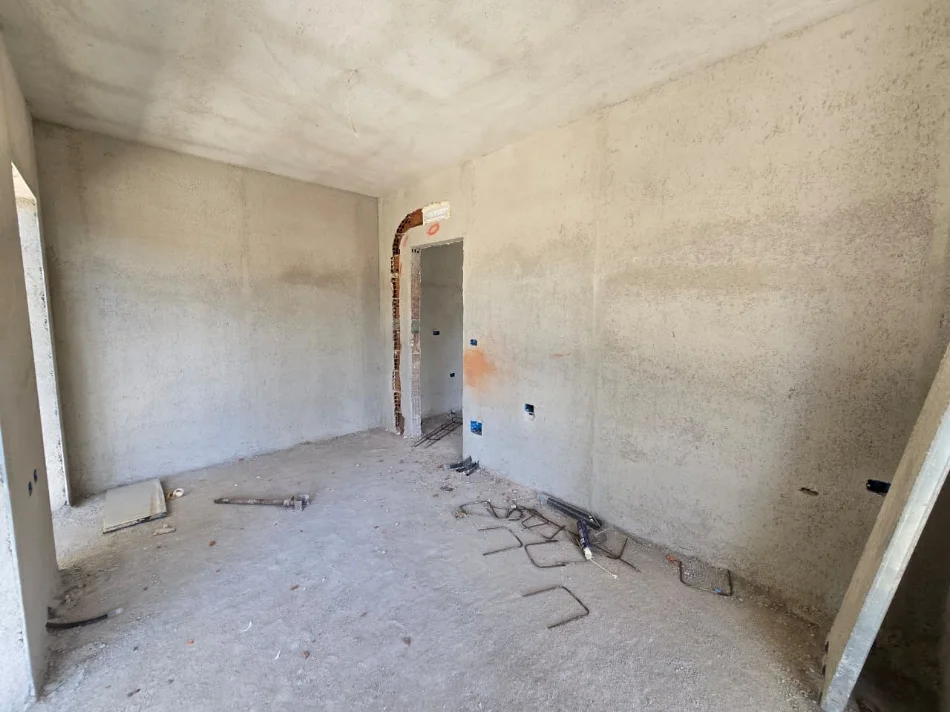 Tirane, shitet apartament 1+1 Kati 3, 70 m² 95.000 € (TIRANA ENTERY)