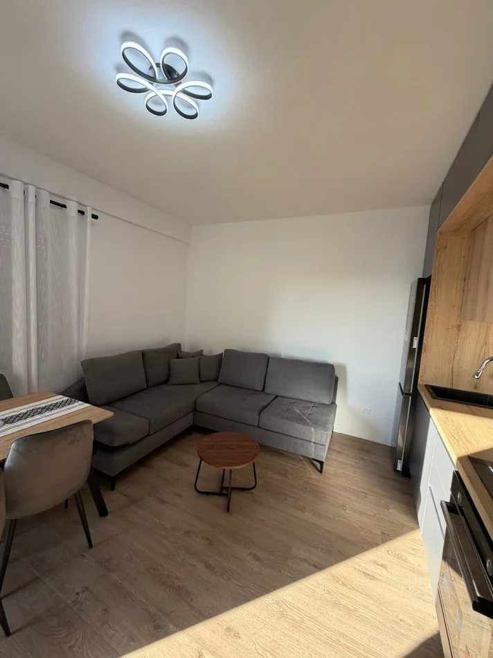 Durres, shitet apartament 1+1 Kati 4, 65 m² 85.000 € 