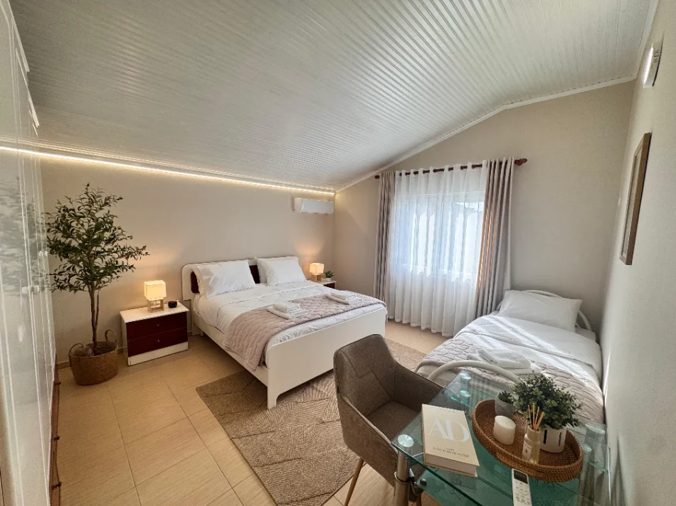 🏡 Shitet Vilë 2-Katëshe | Iliria – Plazh Durrës | Ideale për Banimi & Investim , 261 m² 270.000 Euro