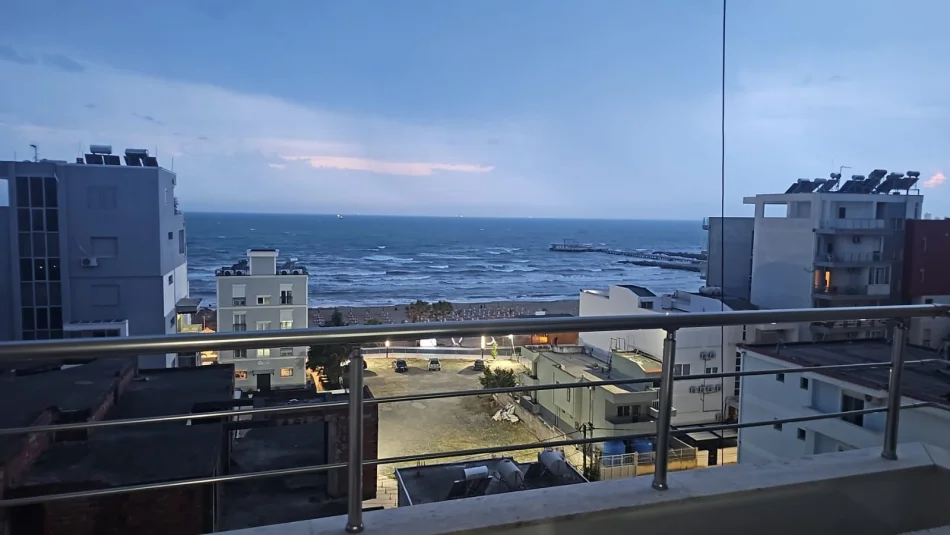 Durres, shitet nga Pronari, pa-komision apartament 2+1+Ballkon Kati 6, 