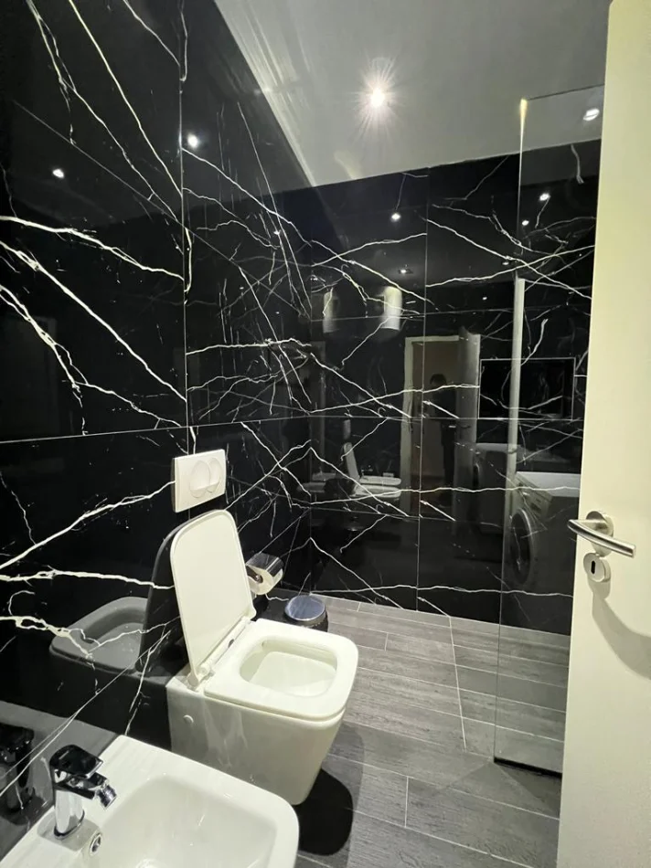 Tirane, jepet me qera apartament 2+1+Aneks+Ballkon Kati 0, 90 m² 650 € (Eduart Mano)