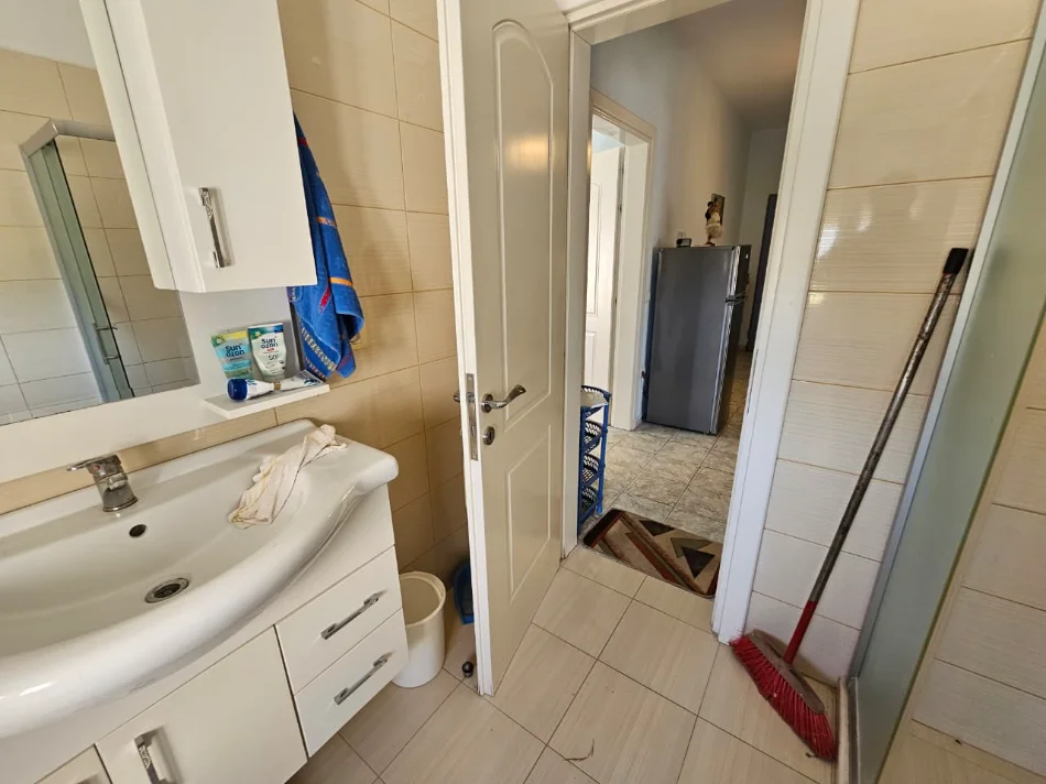 Durres, shitet apartament 1+1+Ballkon Kati 2, 60 m² 73.000 € (golem)