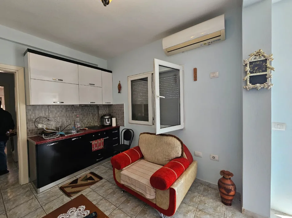 Durres, shitet apartament 1+1+Ballkon Kati 2, 60 m² 73.000 € (golem)