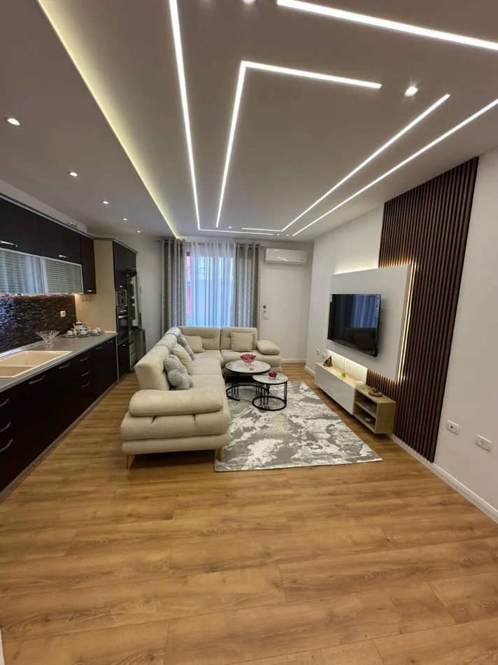 Tirane, jepet me qera apartament 2+1 , 158.000 € (Misto Mame)
