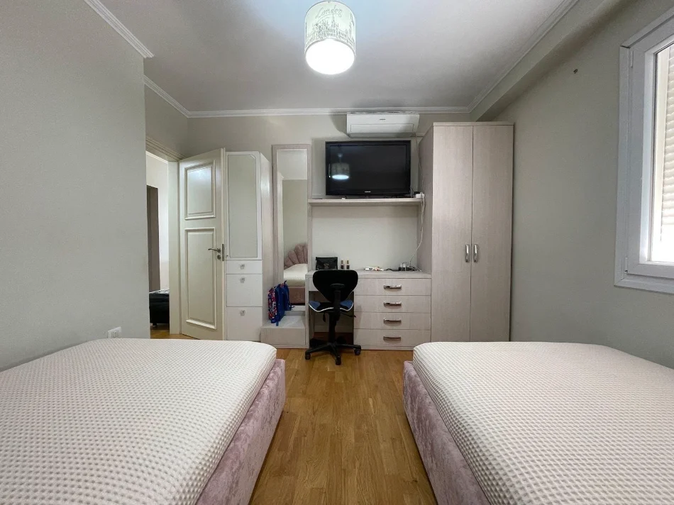 Tirane, shitet apartament+verande | Penthouse 3+1 , 180 m² 360.000 € (Kopshti Botanik)
