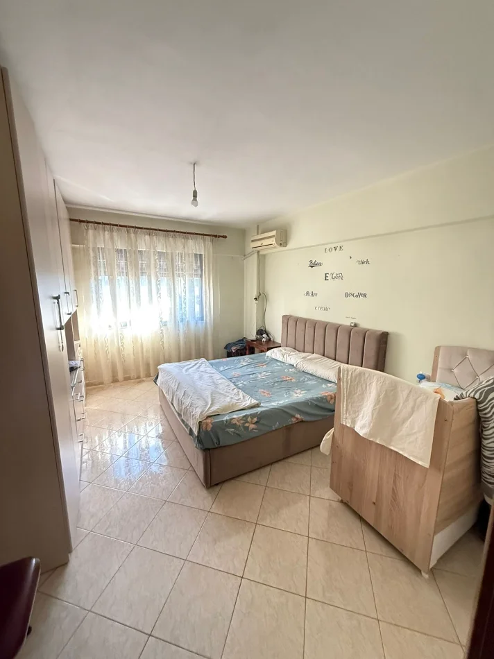 Tirane, shitet apartament 2+1 Kati 2, 95 m² 125.000 € (casa italia)