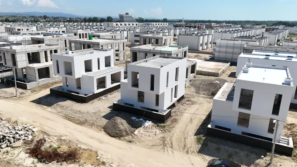 Durres , shitet  Vile 2 Katshe , 288 m² 700.000 € (Gjiri i Lalzit)