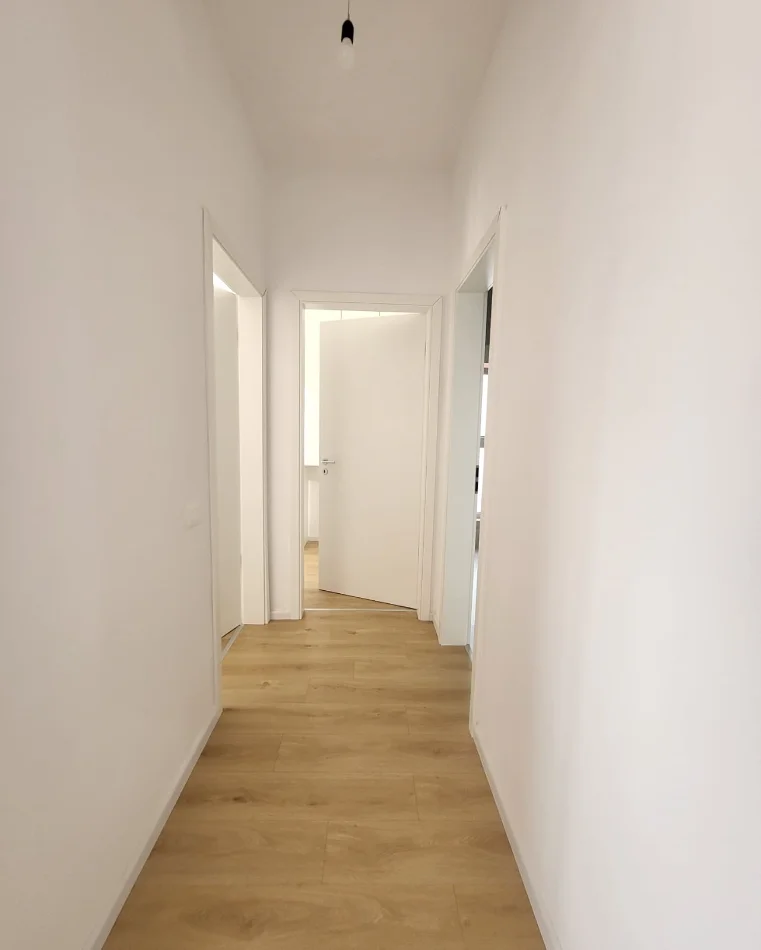 Tirane, jepet me qera apartament 2+1+Ballkon Kati 6, 90 m² 550 € (Kadiu Residence Ali Demi)