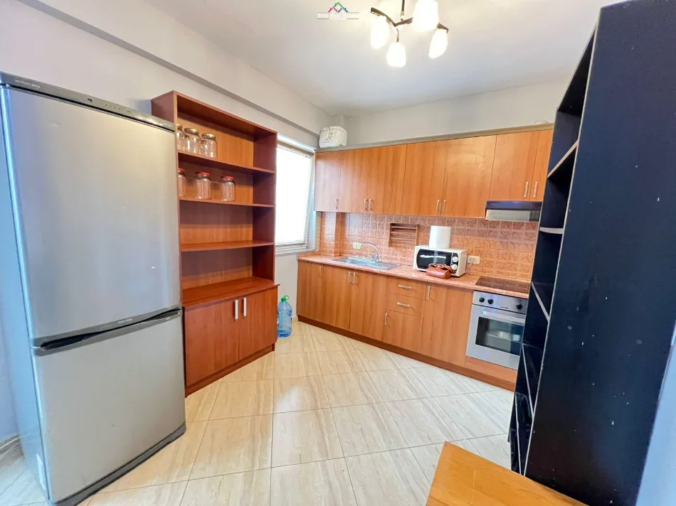 🏡 Jepet me Qera Apartament 2+1 tek Rruga Jordan Misja me Cmimin 520 mije leke