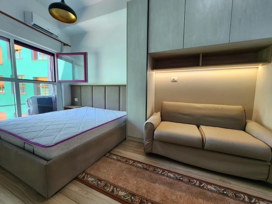 Tirane, shitet garsonier Kati 3, 30 m² 63.999 € (rruga ali demi)