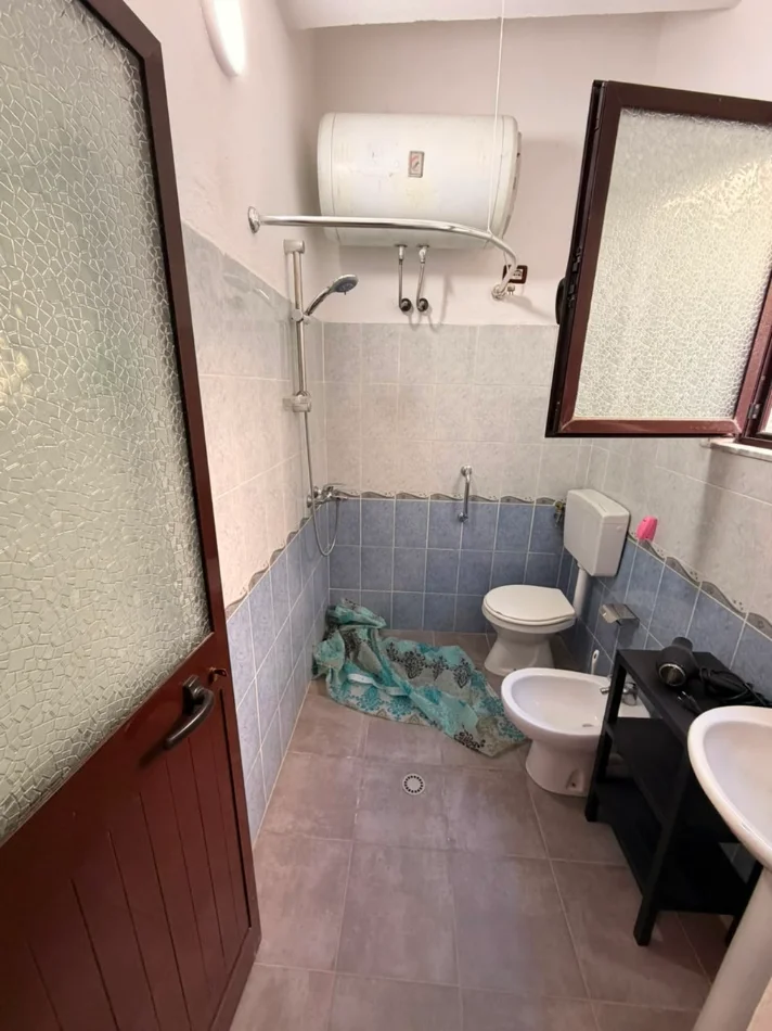Durres, jepet me qera apartament 1+1 Kati 1, 60 m² 260 € (Plazh)