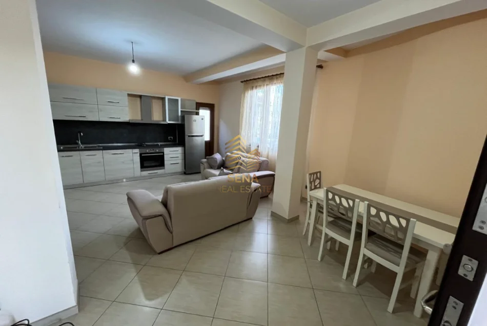 Tirane, jepet me qera apartament 2+1+Ballkon Kati 3, 100 m² 500 € (Kodra e Priftit)