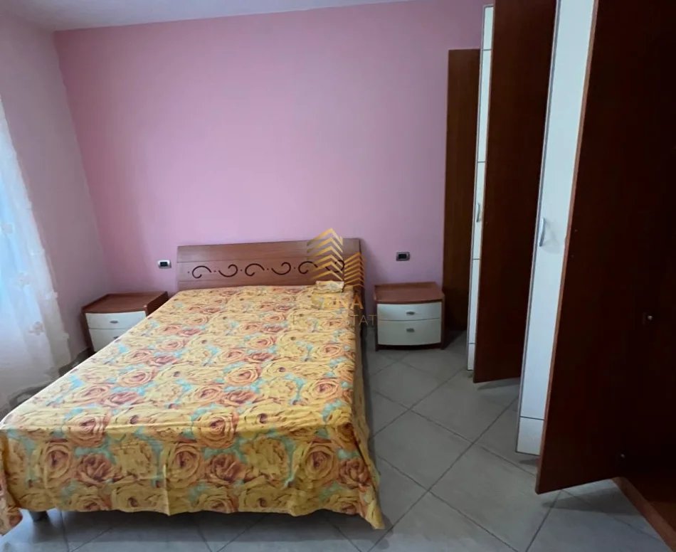 Tirane, jepet me qera apartament 2+1+Ballkon Kati 3, 100 m² 500 € (Kodra e Priftit)
