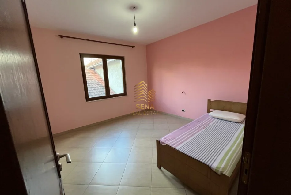 Tirane, jepet me qera apartament 2+1+Ballkon Kati 3, 100 m² 500 € (Kodra e Priftit)
