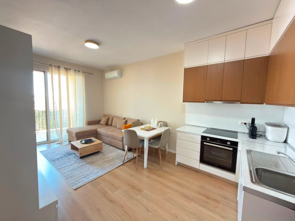 Tirane, shitet apartament 1+1+Ballkon Kati 9, 66 m² 120.000 € (Grand Gallery)
