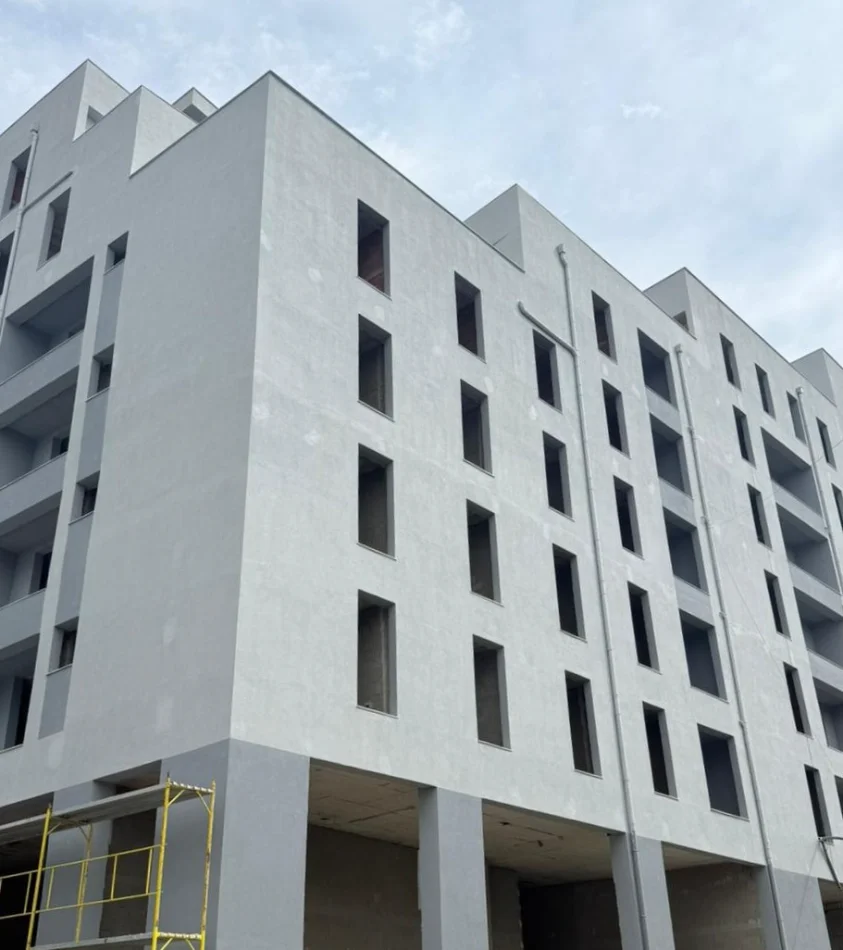 Tirane, shitet apartament 1+1+Ballkon Kati 5, 78 m² 132.000 € (Ali Demi)