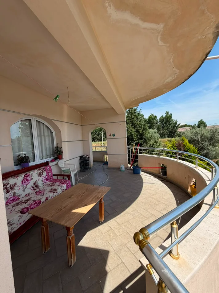 Tirane, shitet shtepi 3+1+Aneks+Ballkon , 290 m² 280.000 € (QTU)