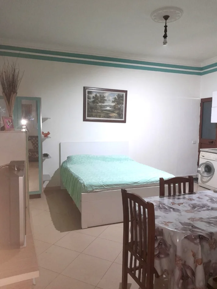 🏡 Jepet me Qera Garsoniere e mobiluar  ne Selitë, 250 mije leke