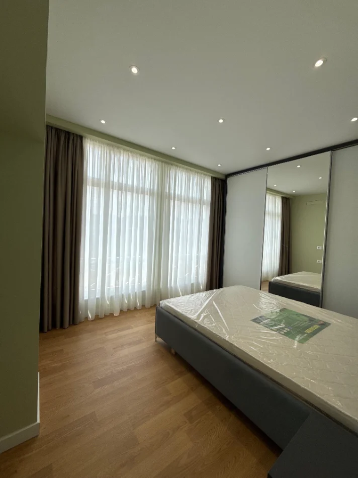 Tirane, shitet apartament 2+1 Kati 10, 70 m² 225.000 € (MYSLYM SHYRI)