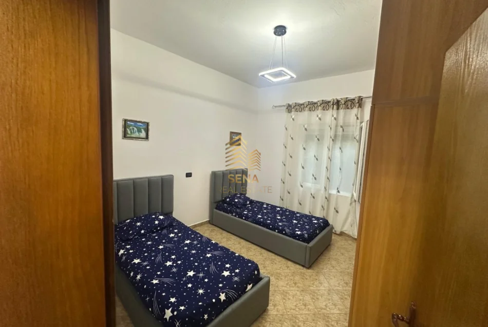 Tirane, jepet me qera apartament 2+1 Kati 2, 90 m² 600 € (Ali Demi)