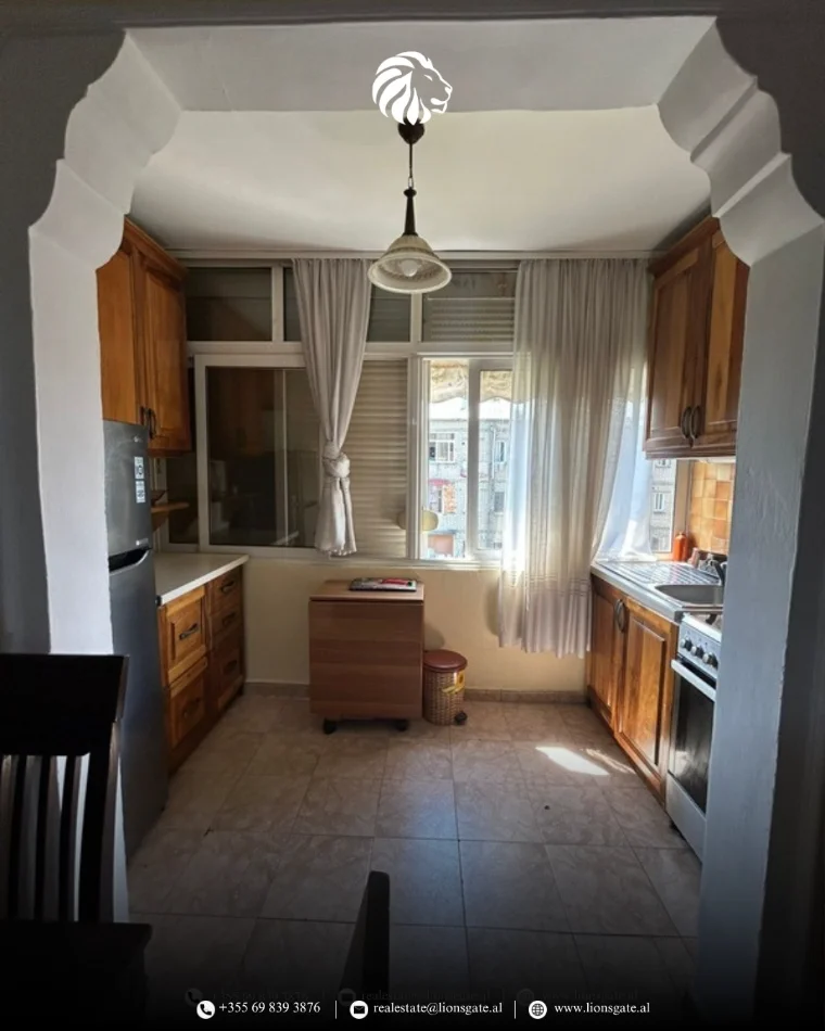 Tirane, jap me qera apartament 2+1 , 55 m² 450 € 