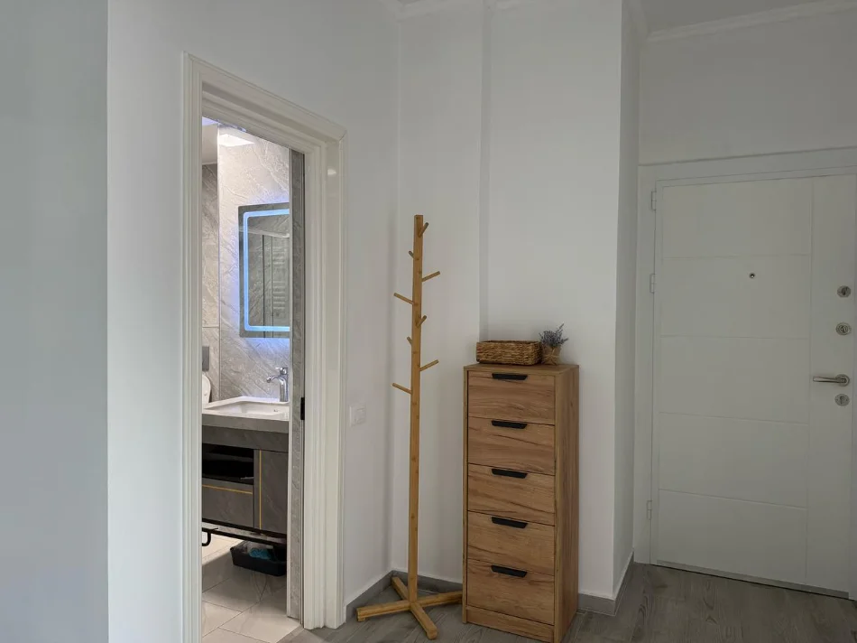 Durres, shitet apartament 2+1 Kati 7, 105 m² 145.000 € (Durres)