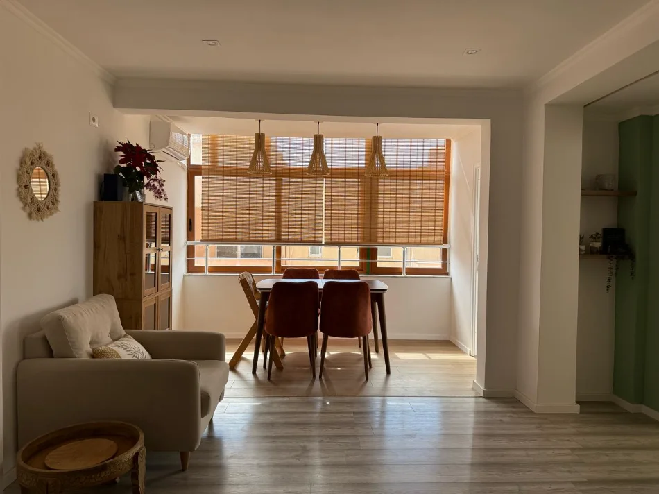 Durres, shitet apartament 2+1 Kati 7, 105 m² 145.000 € (Durres)