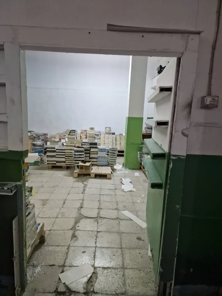 Shqiperi, jepet me qera magazine Kati 0, 620 m² 2.000 € (sauk i ri)