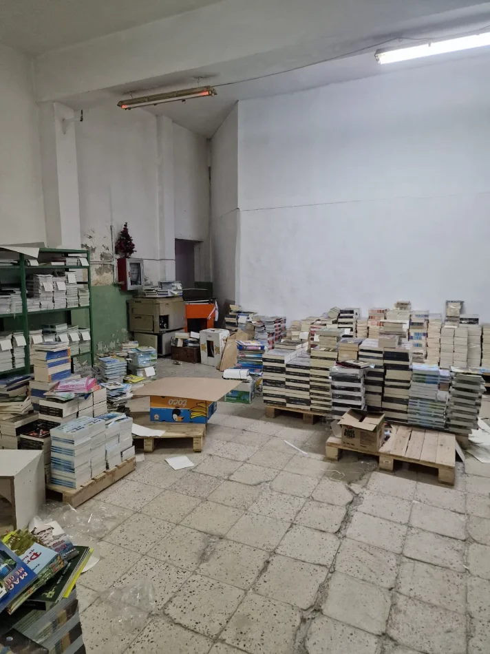 Shqiperi, jepet me qera magazine Kati 0, 620 m² 2.000 € (sauk i ri)