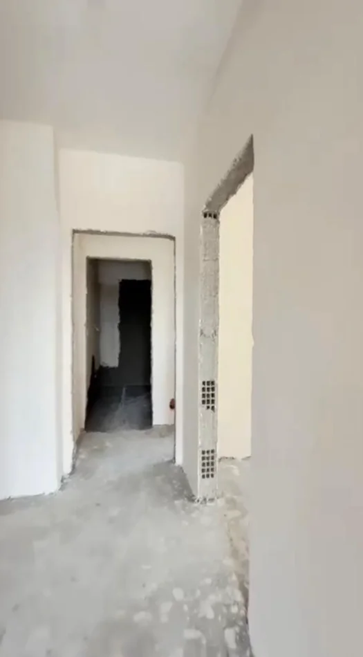 Tirane, shitet apartament 2+1+Ballkon , 115 m² (Univers City)