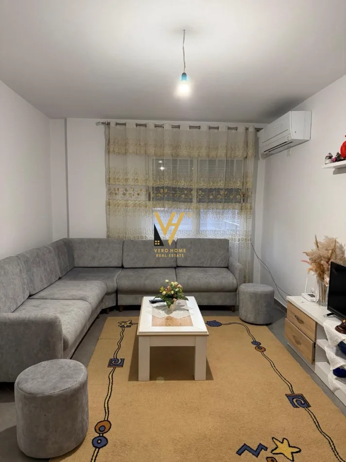 Tirane, shitet apartament 1+1+Ballkon Kati 3, 108 m² 150.000 € (SHKOZE)