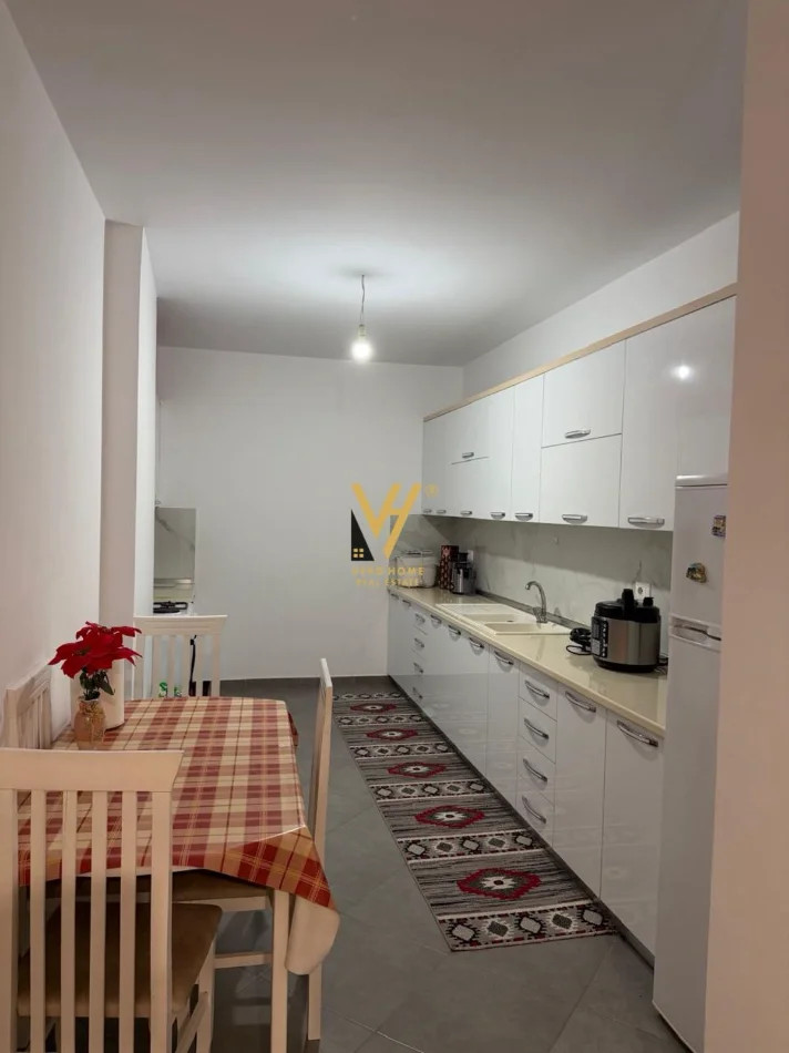 Tirane, shitet apartament 1+1+Ballkon Kati 3, 108 m² 150.000 € (SHKOZE)