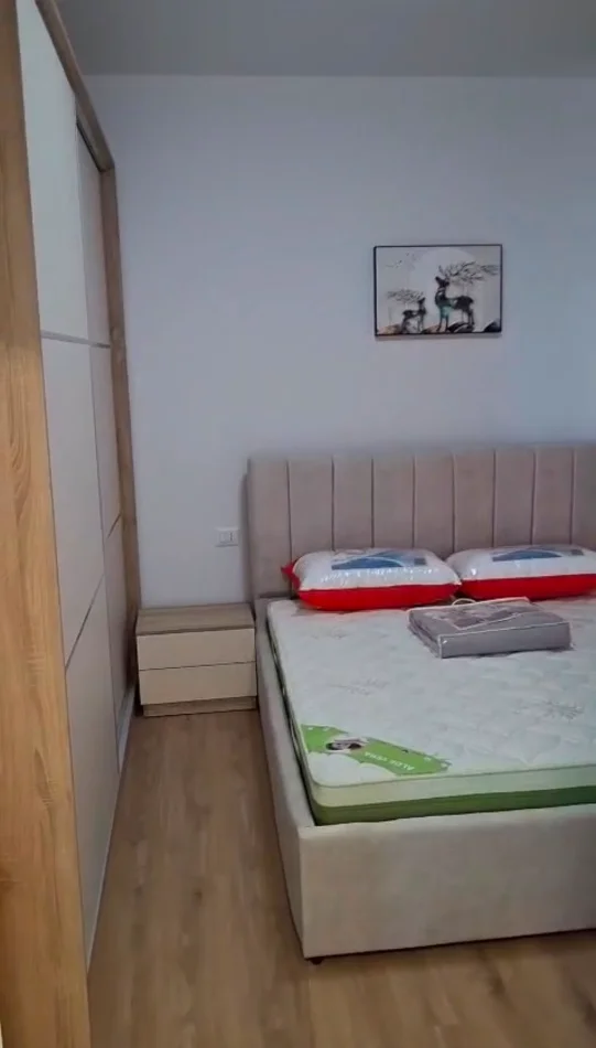 Tirane, jepet me qera apartament 2+1 Kati 6, 90 m² 750 € (kompleksi aura)