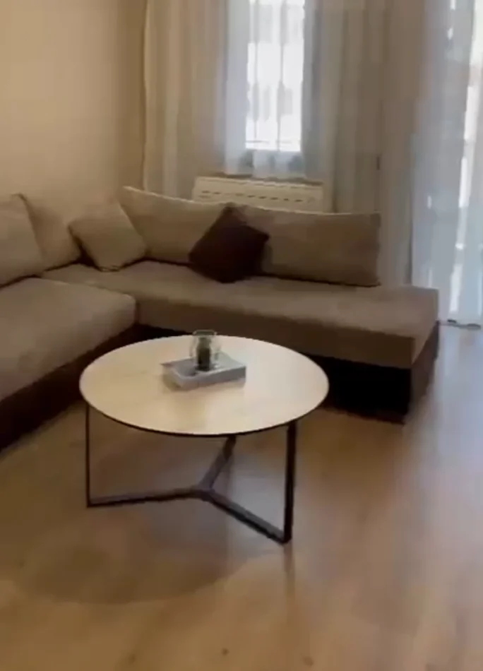 Durres, jepet me qera apartament 1+1 Kati 2, 900 € 