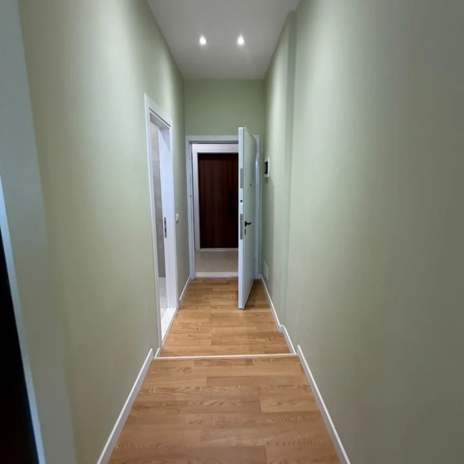 Tirane, shitet apartament 2+1+Ballkon , 70 m² 225.000 € (Rruga Myslym Shyri)