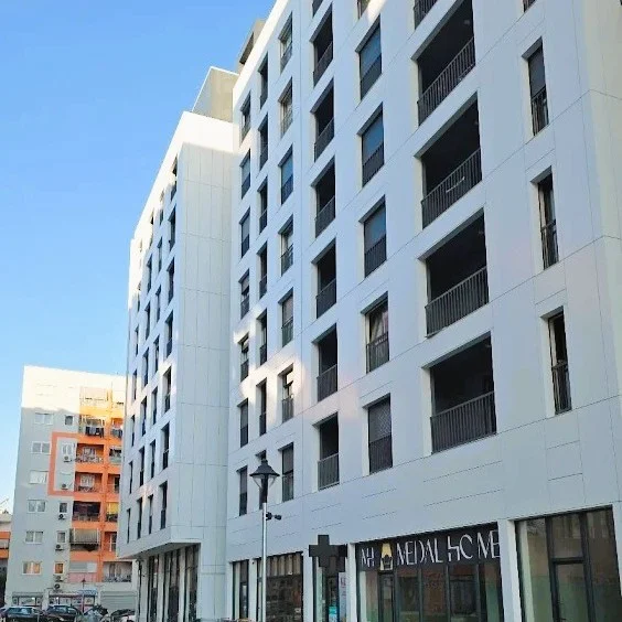 shitet apartament 3+1+Ballkon , 147 m² 272.700 € (Bulevardi i Ri)