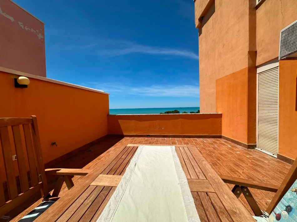 Durres, shitet apartament 2+1 Kati 8, 77 m² 180.000 € (Plazh, Plepa)