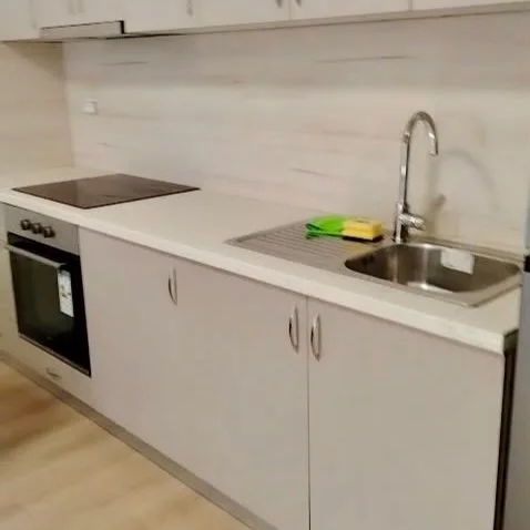 Tirane, jepet me qera apartament 1+1+Ballkon , 60 m² 400 € (Univers City)