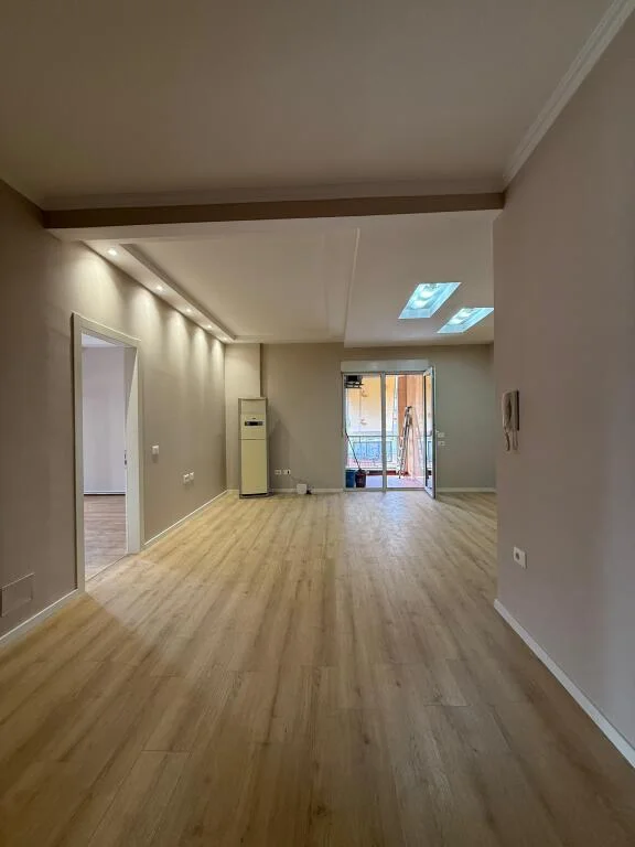 Tirane, shitet apartament 2+1+Aneks+Ballkon Kati 7, 91 m² 198.000 € (xhamlliku , oxhaku)