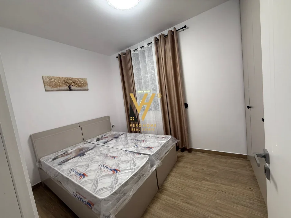 Tirane, jepet me qera apartament 1+1+Ballkon Kati 1, 50 m² 470 € (5 MAJI)
