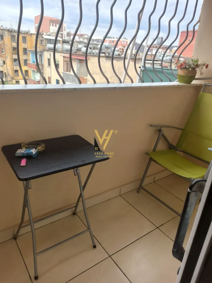 Tirane, shitet apartament 2+1+Ballkon Kati 5, 81 m² 170.000 € (RRUGA PETRO NINI LUARASI)