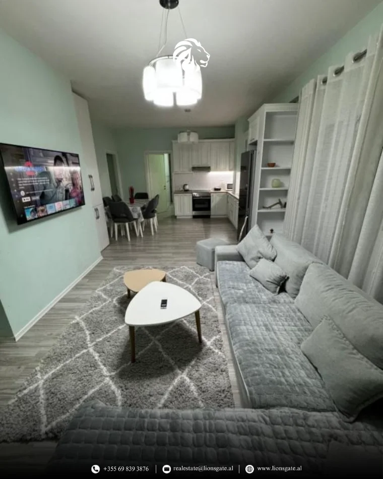 Tirane, jap me qera apartament 2+1+Ballkon , 105 m² 650 € 