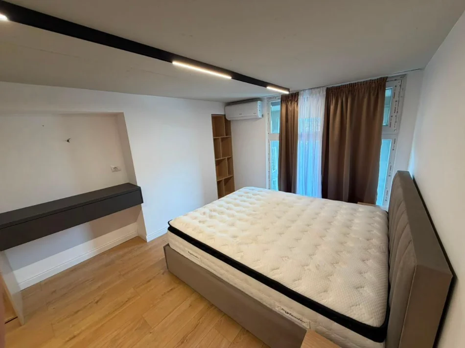 Tirane, jepet me qera apartament 1+1+Aneks Kati 1, 65 m² 550 € (yzberisht , misto mame)